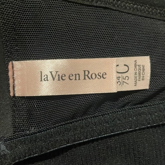 La Vie en Rose Low Impact Push-up Seamless Sports Bra -Size: 34C - Picture 6 of 8